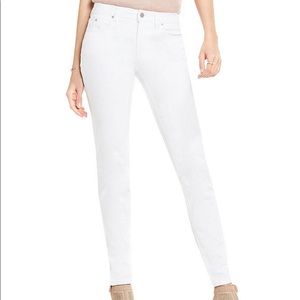 Vince Camuto Skinny Jeans